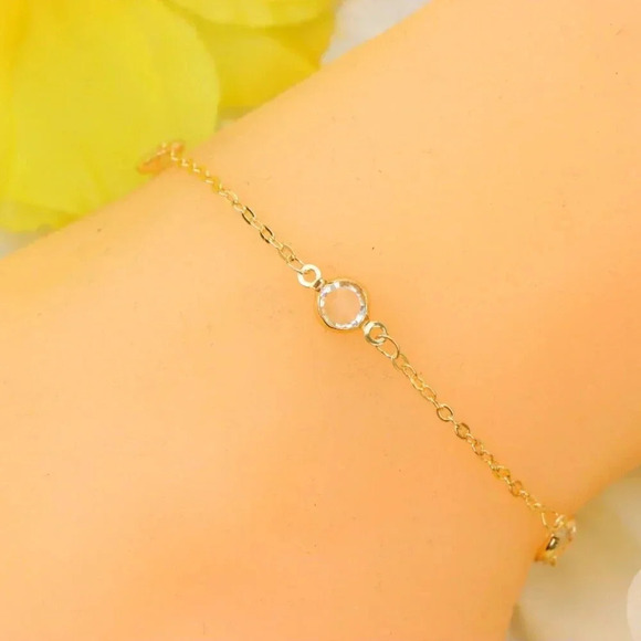 Minimalist Anklet, Sleek & Modern Design, Women’s Fashion, YC110312-A - Picture 4 of 10
